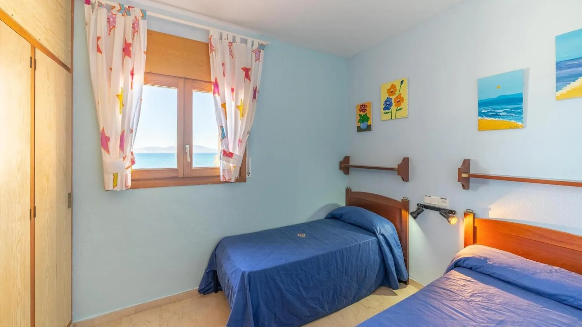 Apartment Near Illa Mateua Beach L' Escala