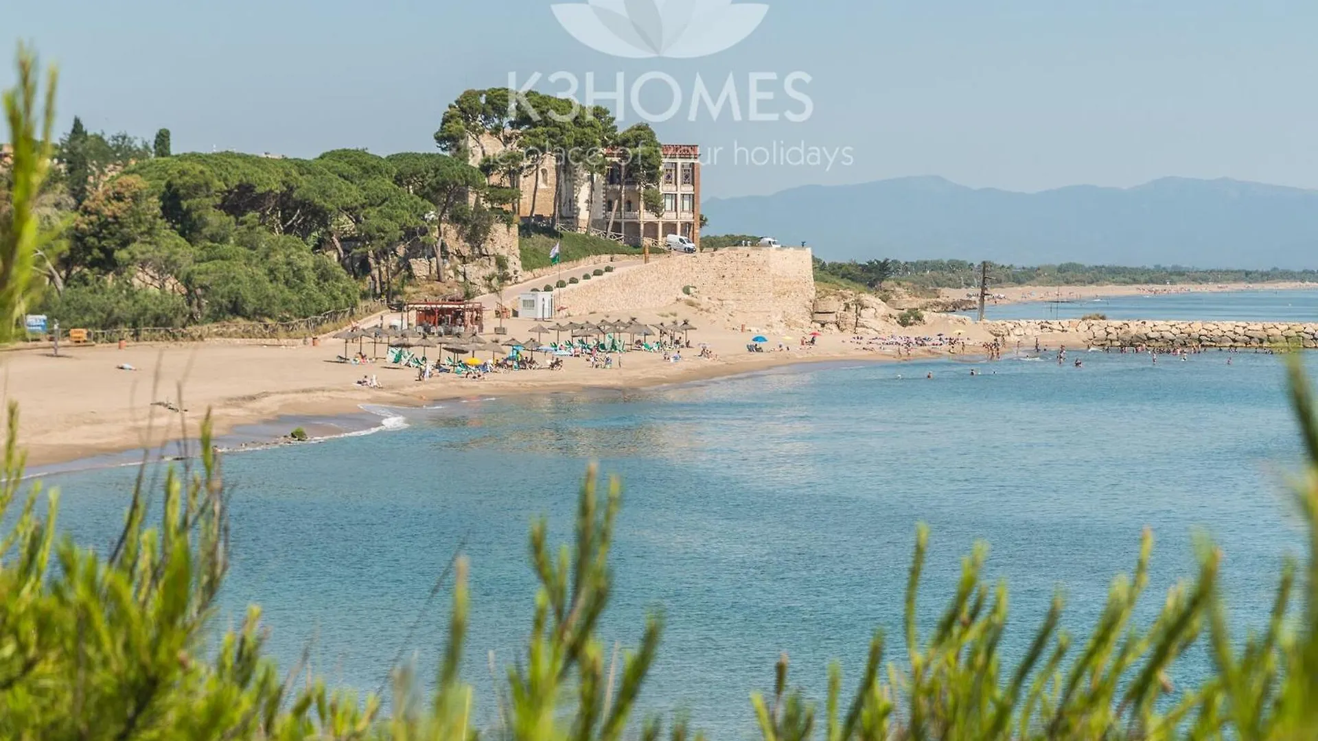 Apartment Near Illa Mateua Beach L' Escala 0*,  España